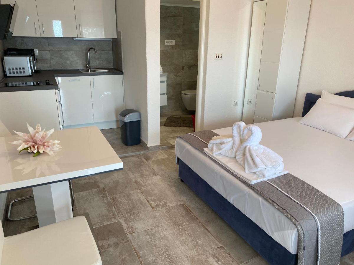 Apartament Charlene Karlobag Zewnętrze zdjęcie
